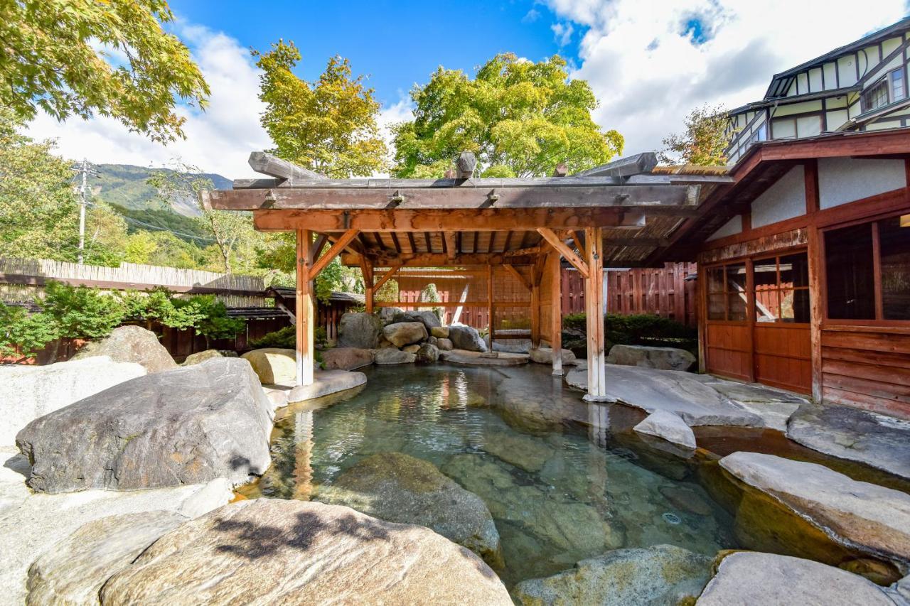 Resort Inn Chirorian 高山市 エクステリア 写真