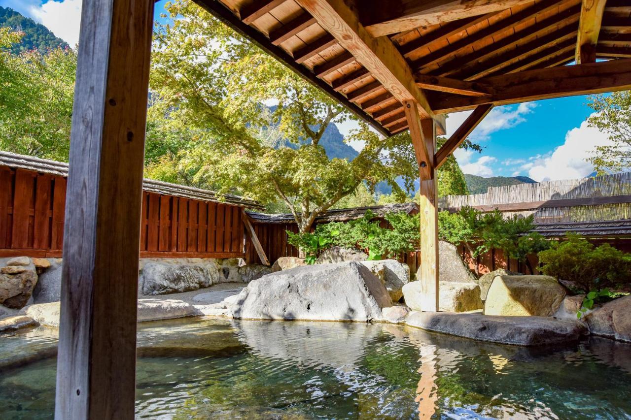 Resort Inn Chirorian 高山市 エクステリア 写真