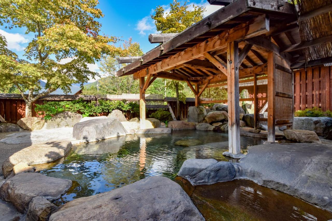 Resort Inn Chirorian 高山市 エクステリア 写真